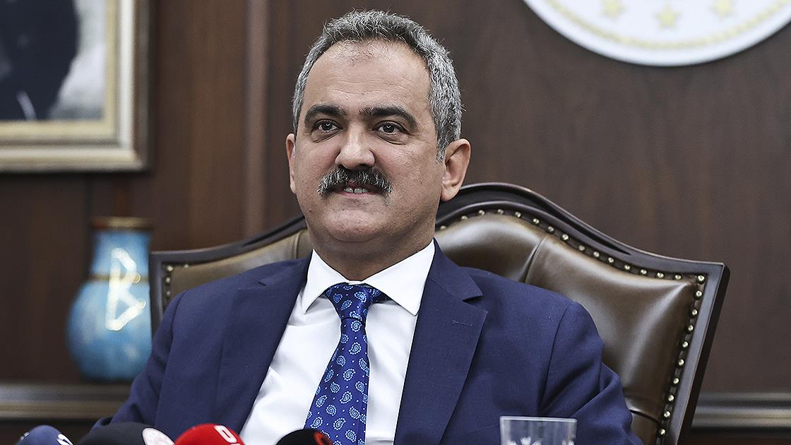 Milli Eğitim Bakanı Özer, 1,5 milyon öğrenciye ücretsiz yemek verildiğini bildirdi