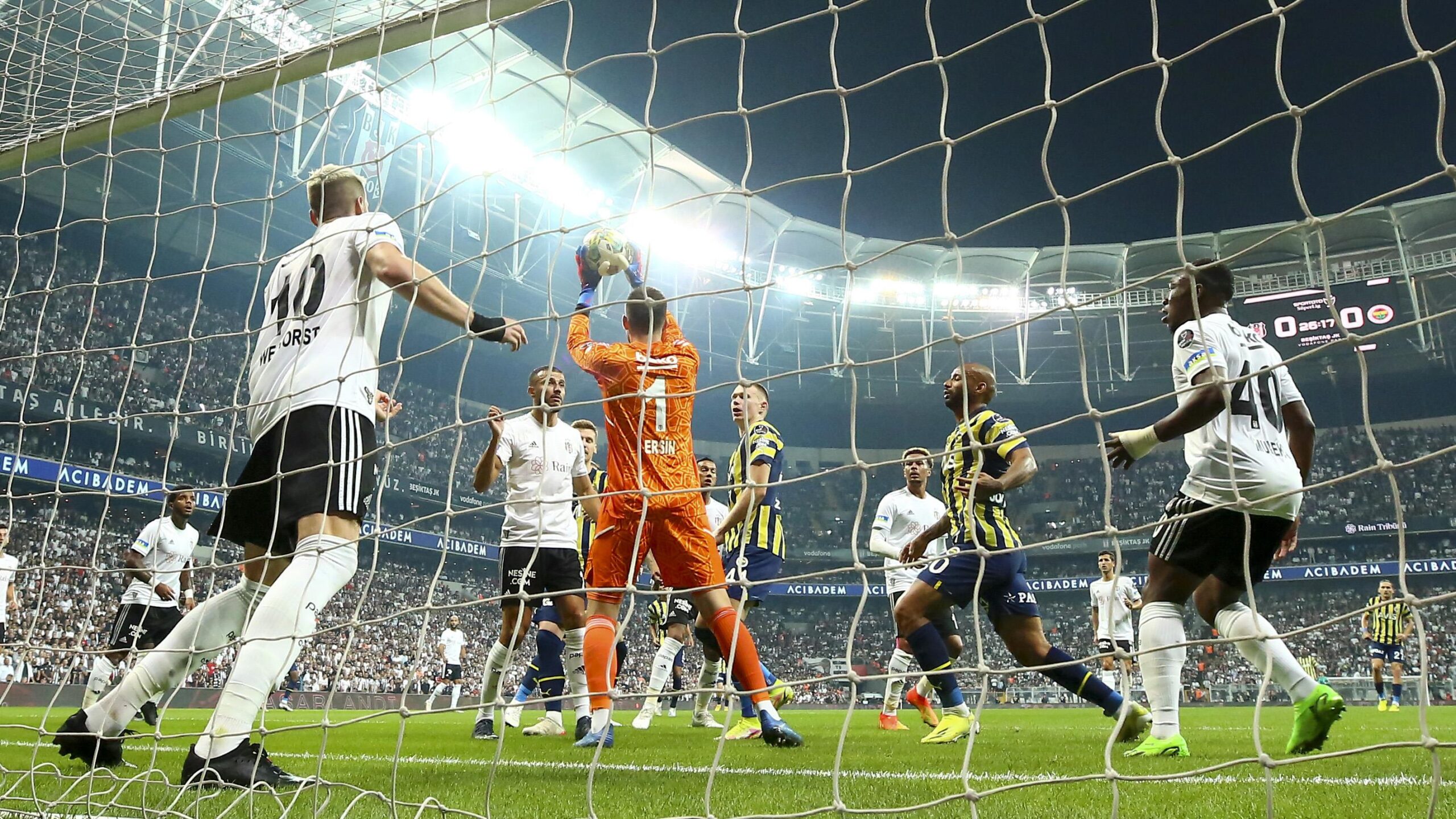 Beşiktaş, Fenerbahçe derbisinde golsüz beraberlik