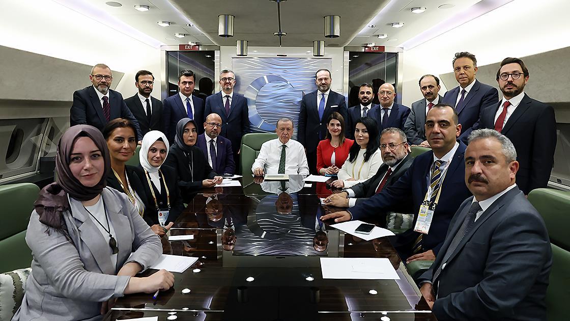 Cumhurbaşkanı Erdoğan: Başörtüsü konusunda güzel bir hazırlık yapılacak, anayasa değişikliği olarak Meclise sunacağız