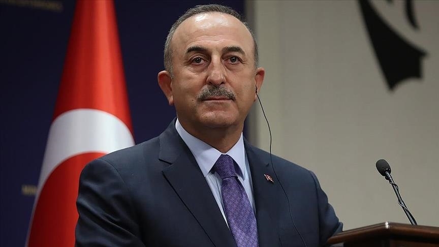 Bakan Çavuşoğlu'ndan Yunanistan'a: Eğreti ata binen çabuk iner