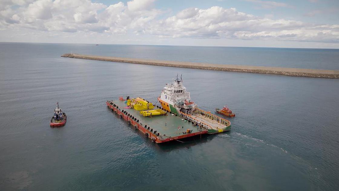 Sakarya Gaz Sahası'nın tabanına çelik ekipman yerleştirme işlemleri sürüyor