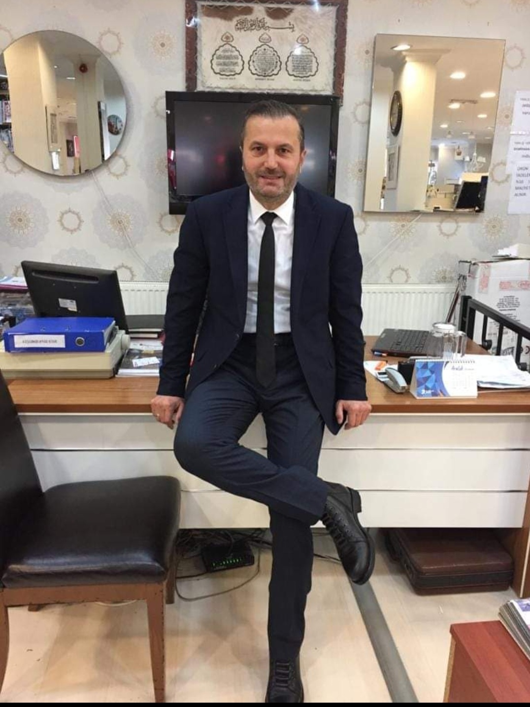 ” Siyasetten bir  Ayhan Yalçın  geçti. Rüzgar gibi değil, iz bırakıp  geçti “