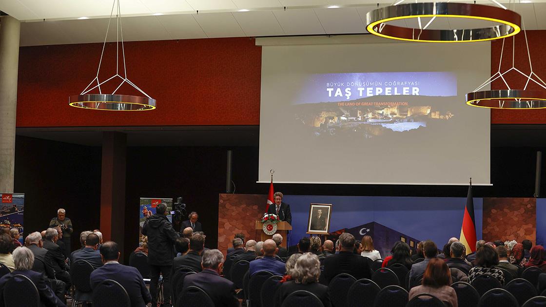 Göbeklitepe'yi de kapsayan "Taş Tepeler Projesi" Berlin'de panelle anlatıldı