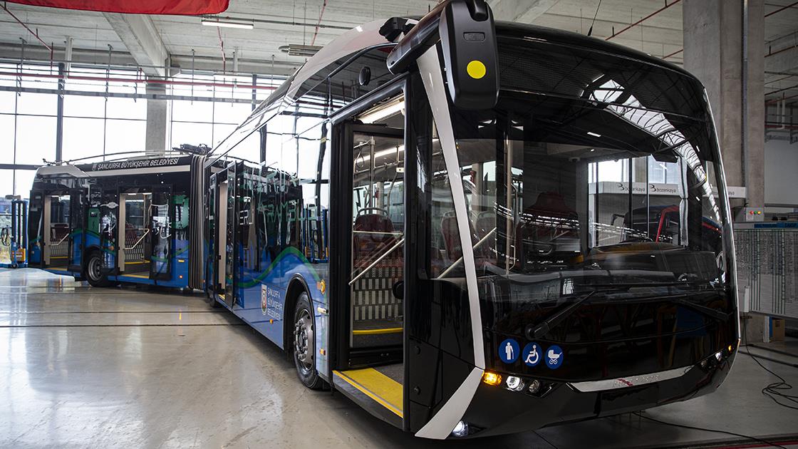 Türkiye'nin ilk yerli yüksek teknoloji bataryalı troleybüsü kullanıma hazır