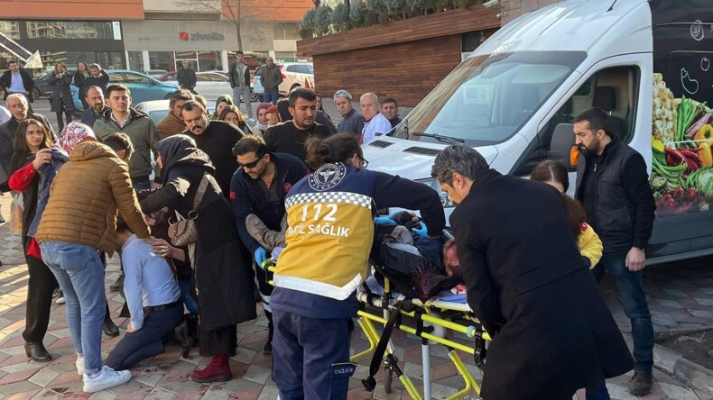 Ankara’da silahlı saldırıya uğrayan eski Ülkü Ocakları Genel Başkanı Sinan Ateş hayatını kaybetti
