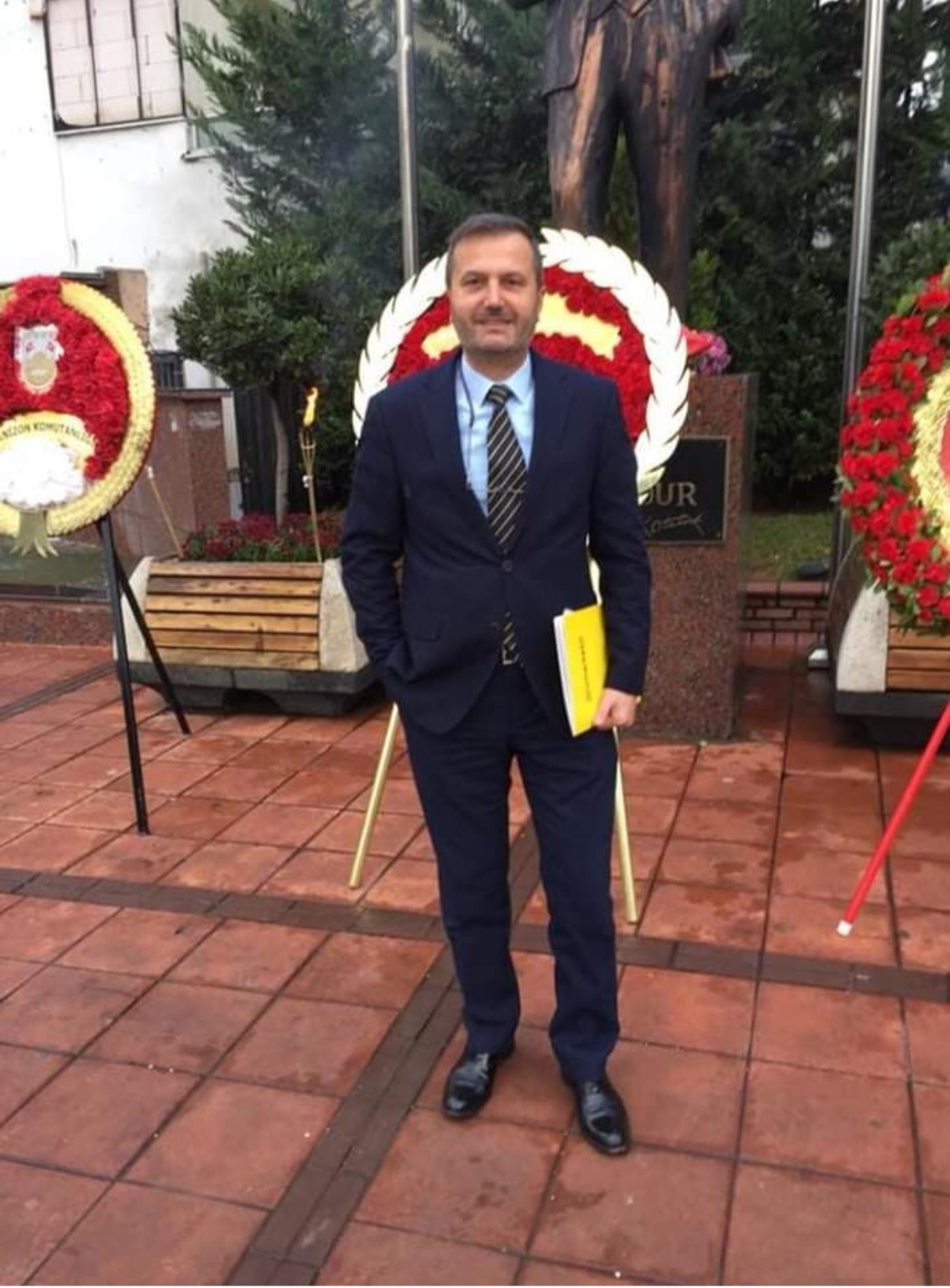 İnsanlar Niçin Siyaset Yapıyor? Ya da Niçin Siyaset Yapmak İstiyor?