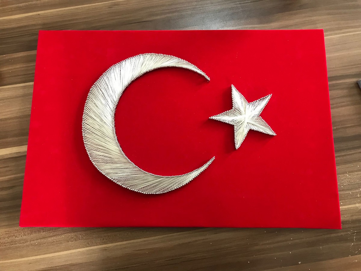 Çivi Ve Teller Şanlıurfalı Kadınların Ellerinde Sanata Dönüşüyor