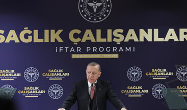 Cumhurbaşkanı Erdoğan, sağlık çalışanlarıyla iftarda bir araya geldi