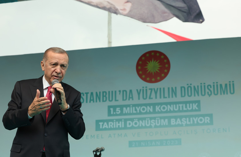 “İnsanımızın hayat kalitesini yükseltiyor, yatırımla, istihdamla, üretimle ülkemizi büyütüyoruz”