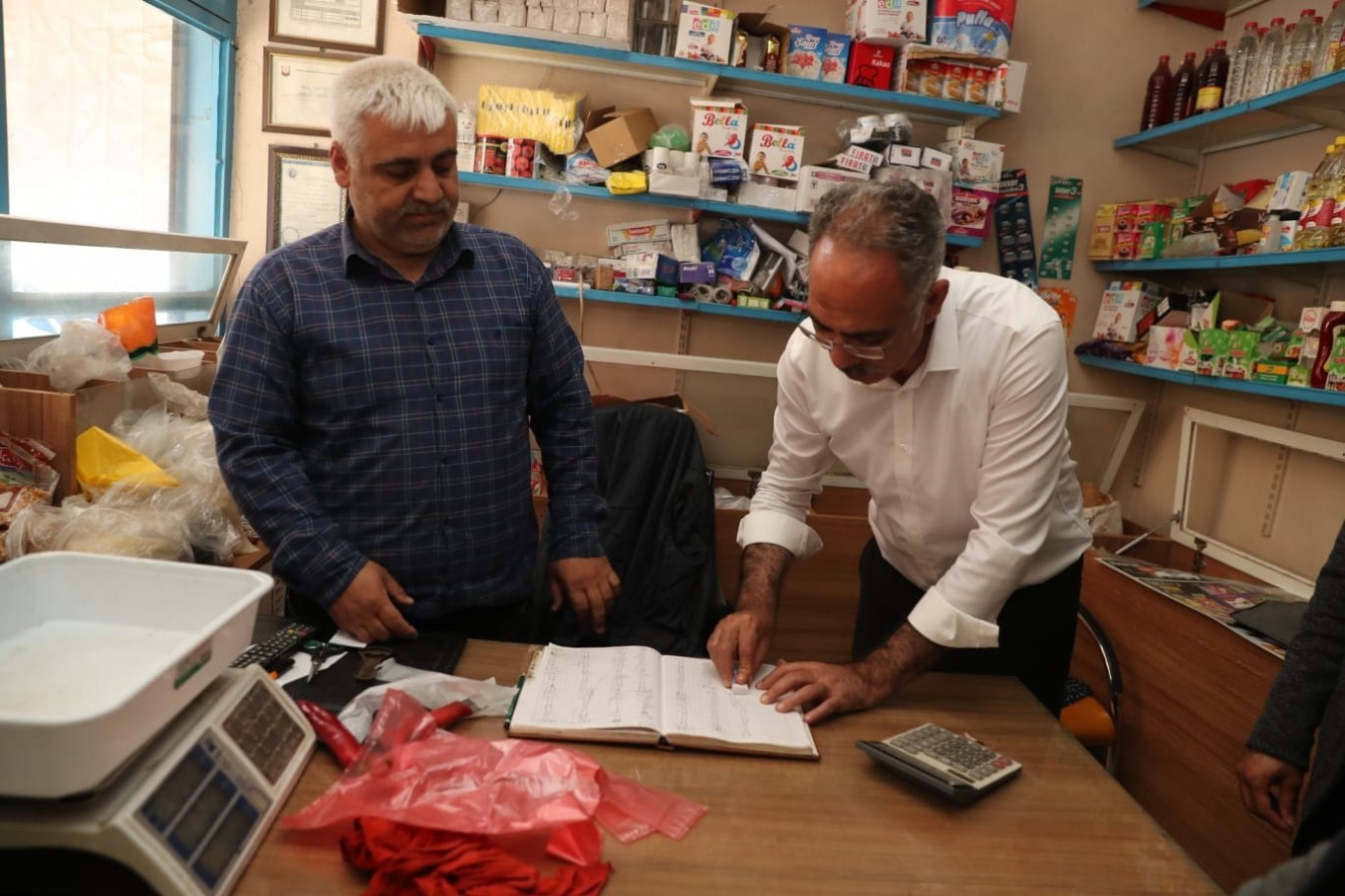 BAŞKAN MEHMET KUŞ ZİMEM DEFTERLERİNİ SATIN ALDI