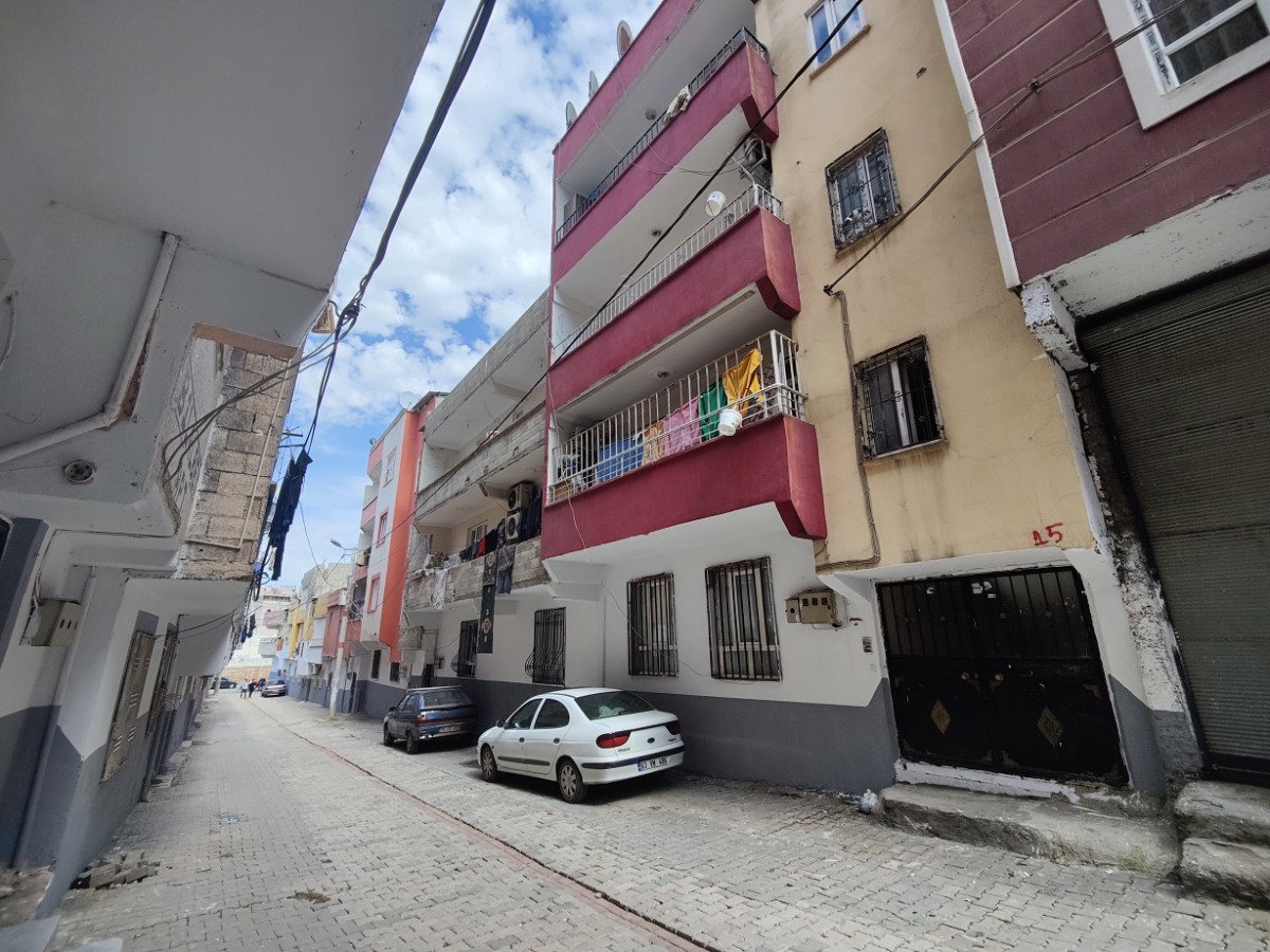 EYYÜBİYE’DE SELİN VURDUĞU SOKAKLAR PIRIL PIRIL OLDU