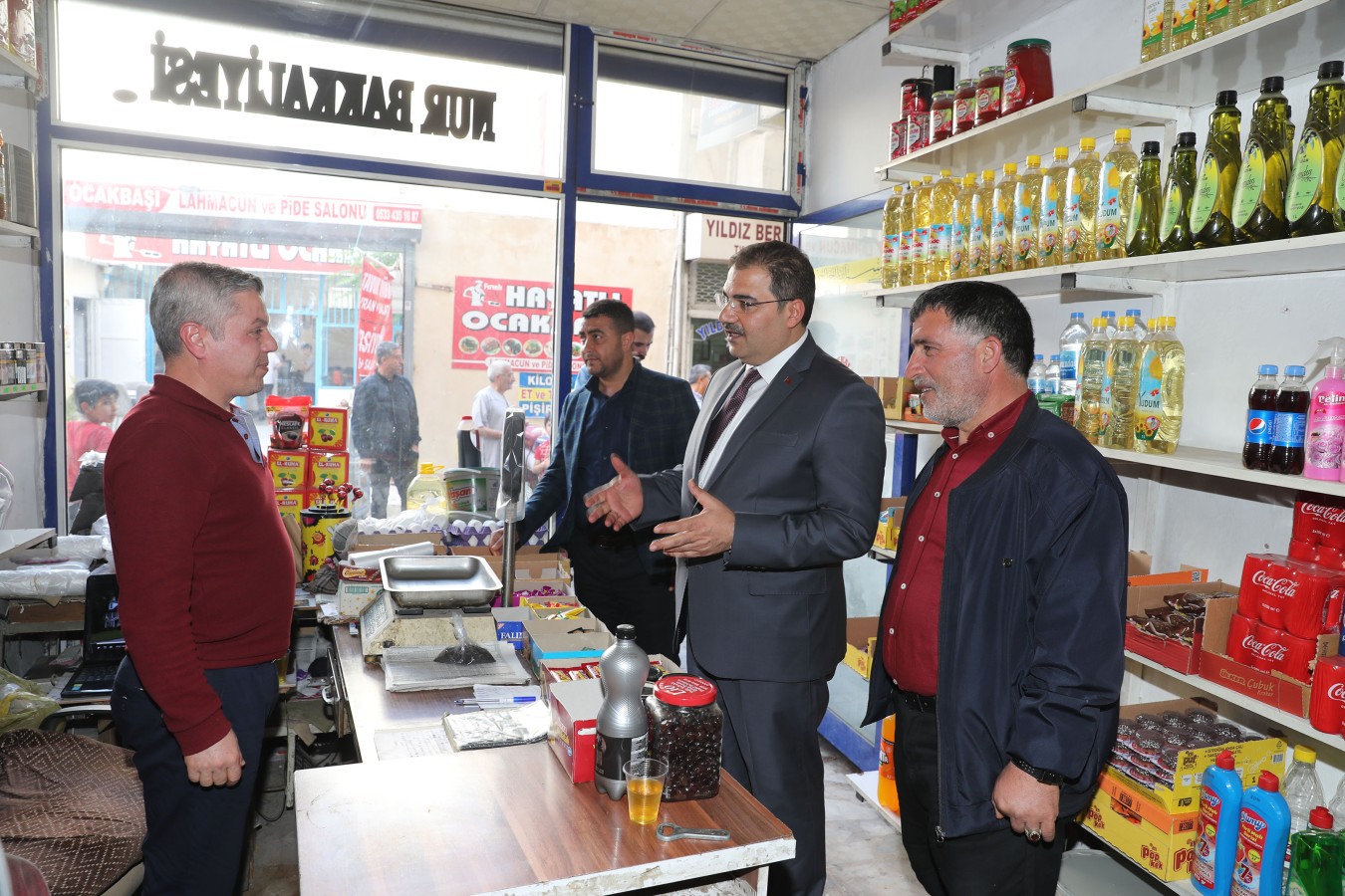 BAŞKAN CANPOLAT, ATATÜRK MAHALLESİ SAKİNLERİYLE BULUŞTU