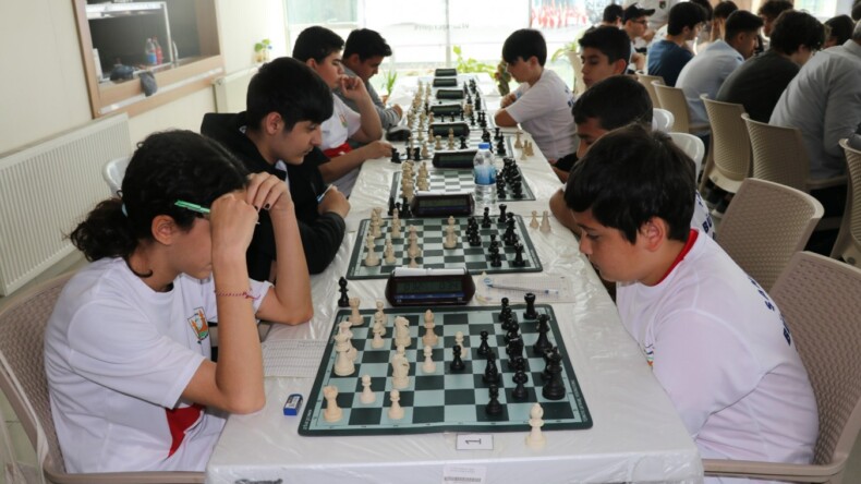 Şanlıurfa Büyükşehir Belediyesi’nden 19 Mayıs Santranç Turnuvası