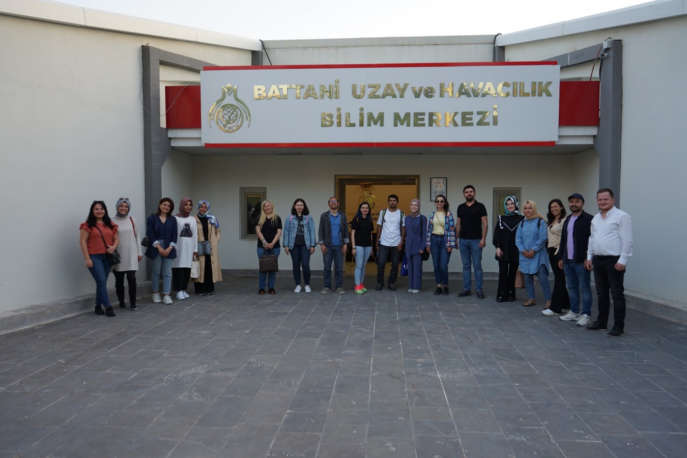 ÖĞRETMENLER BİLİM MERKEZİNE HAYRAN KALDI