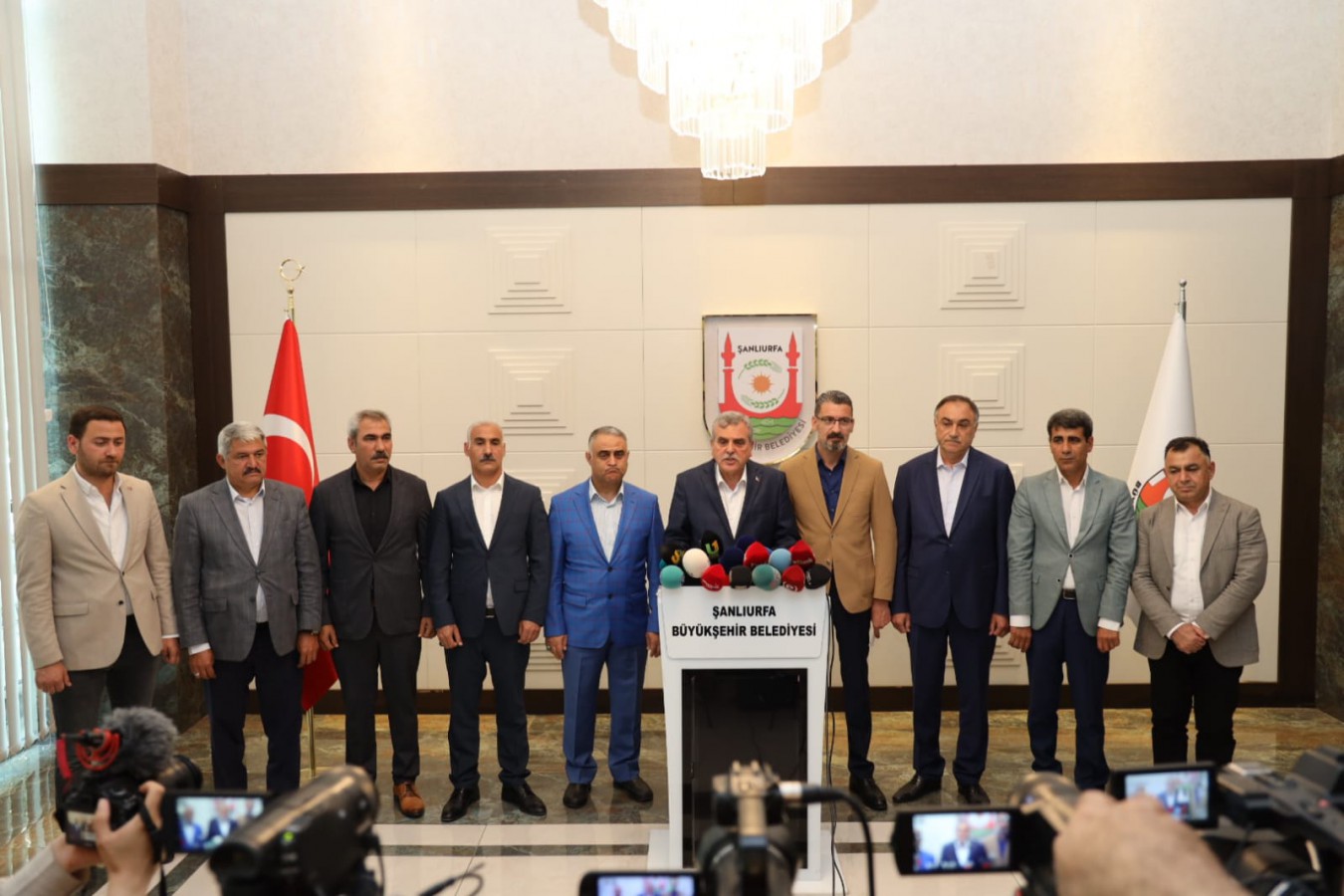 Başkan Beyazgül Müjdeyi Duyurdu En Düşük İşçi Maaşı 16 Bin 500 Tl Oldu