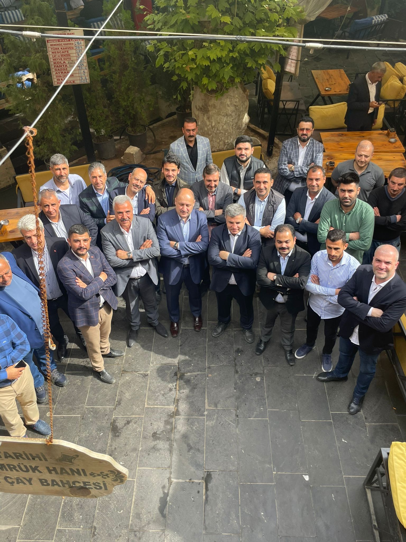 Kasım Gürpınar iş insanlarıyla sabah namazında buluştu