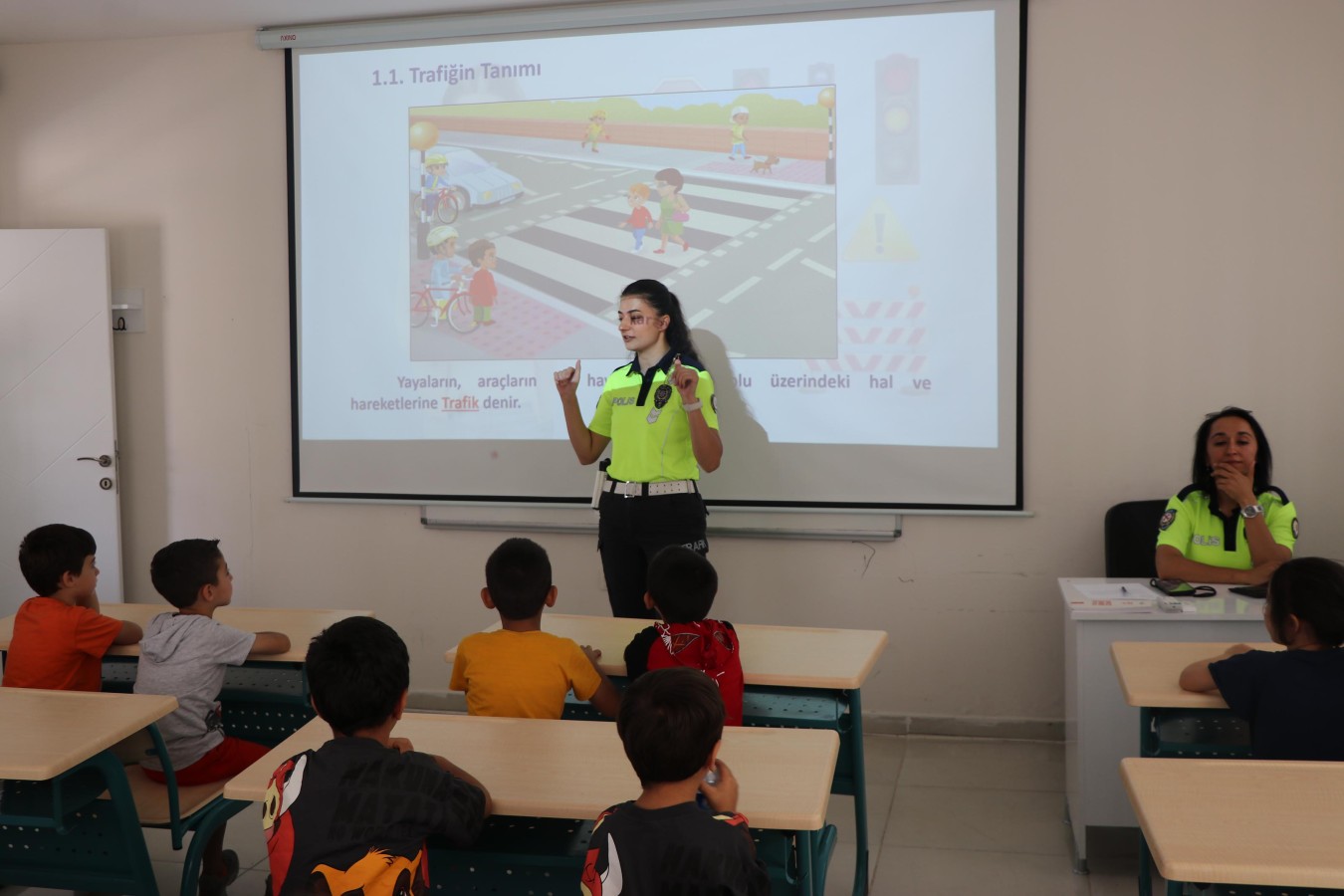 İLK EĞİTİMLERİ HALİLİYE BELEDİYESİNDEN