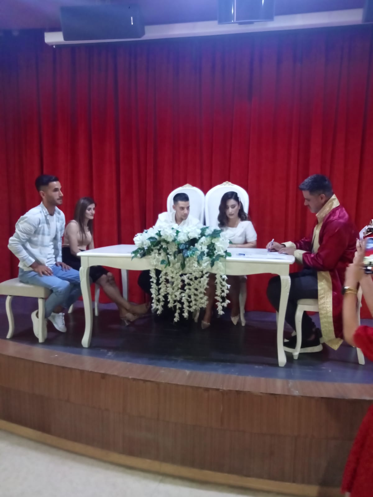 c4966b3e-0d72-441f-9e99-858ab576990c