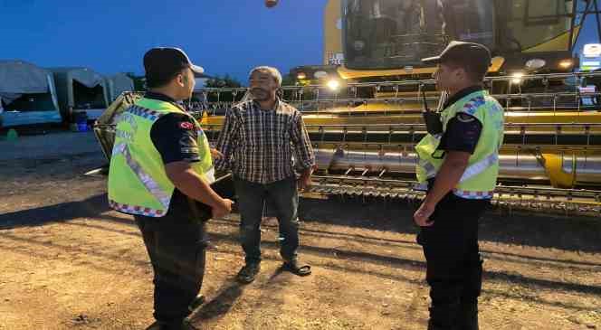 JANDARMA EKİPLERİ HASAT DÖNEMİ DENETİMLERİNİ ARTIRDI