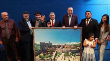 Cumhurbaşkanı Erdoğan, New York’ta Ahıska Türkleri ile bir araya geldi