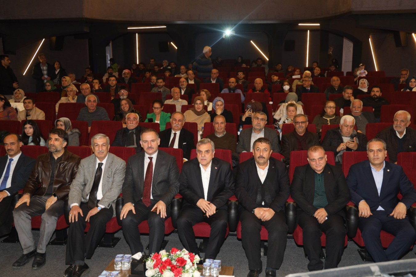 28118-85833-20231213052620