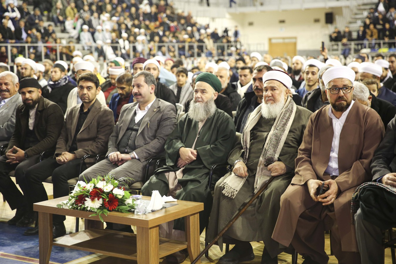 CÜBBELİ AHMET HOCA ŞANLIURFA’DA VATANDAŞLARLA BULUŞTU