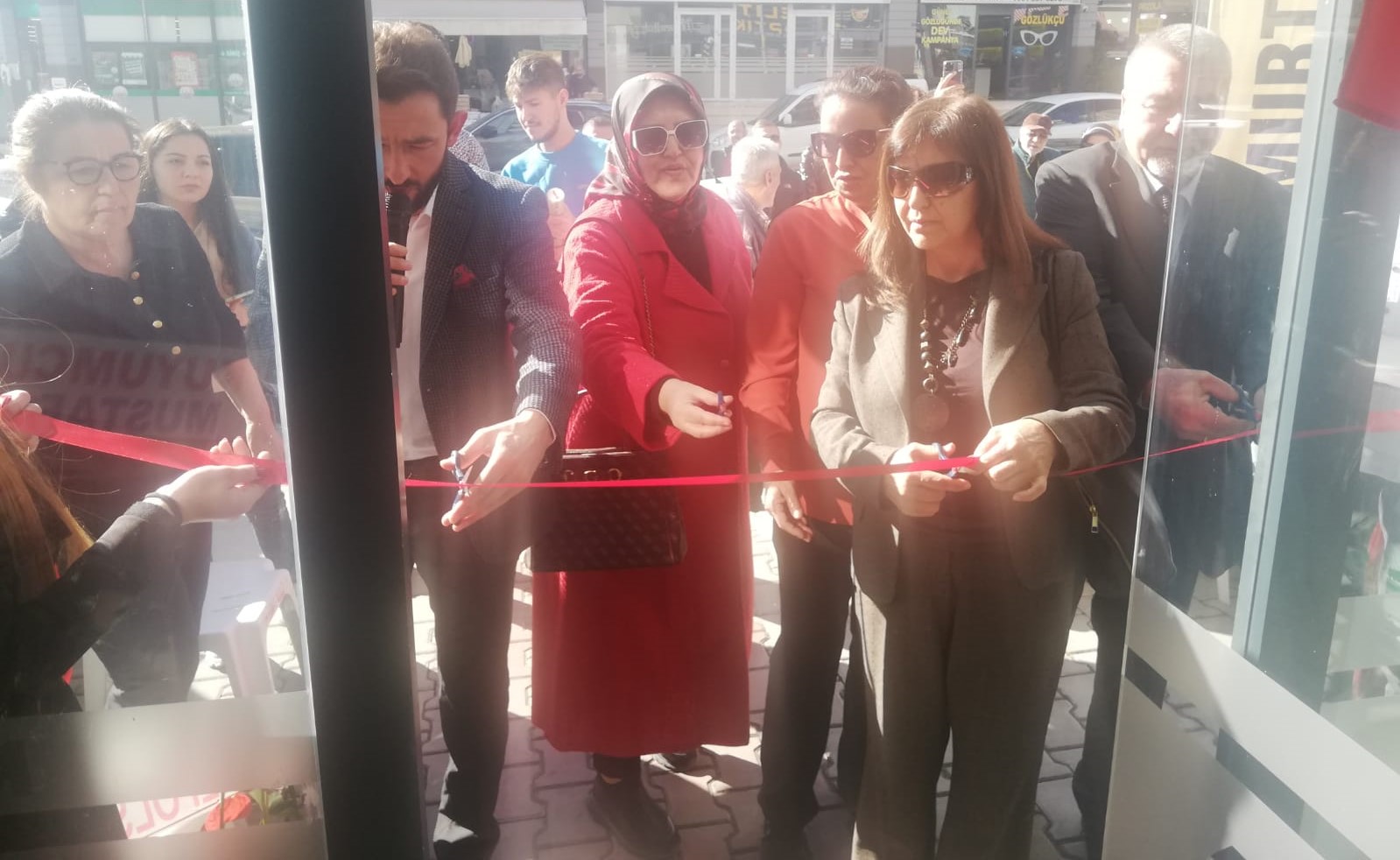 Timurtaş GSM dualarla hizmete açıldı