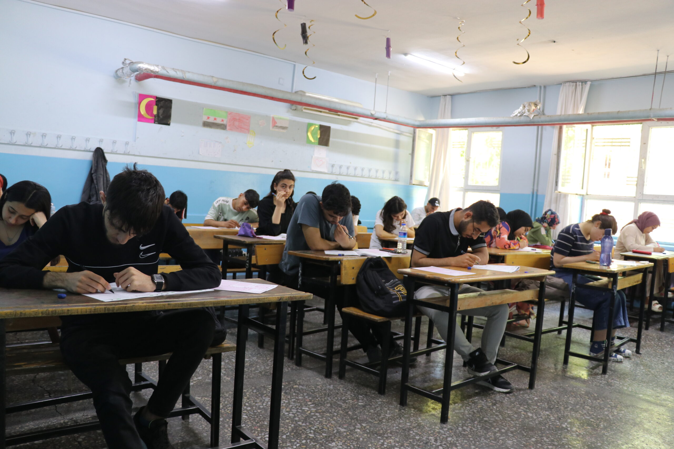 HALİLİYE BELEDİYESİ İLE GENÇLER ÜNİVERSİTE HAYALLERİNE KAVUŞUYOR