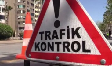 Bayram Dönüşü Trafik Tedbirleri:Kamyon,Çekici ve Tanker Araçlarının İstanbul,Ankara Yönüne Seyirleri Tedarik Süreçlerinin Aksamaması İçin İzin Verildi