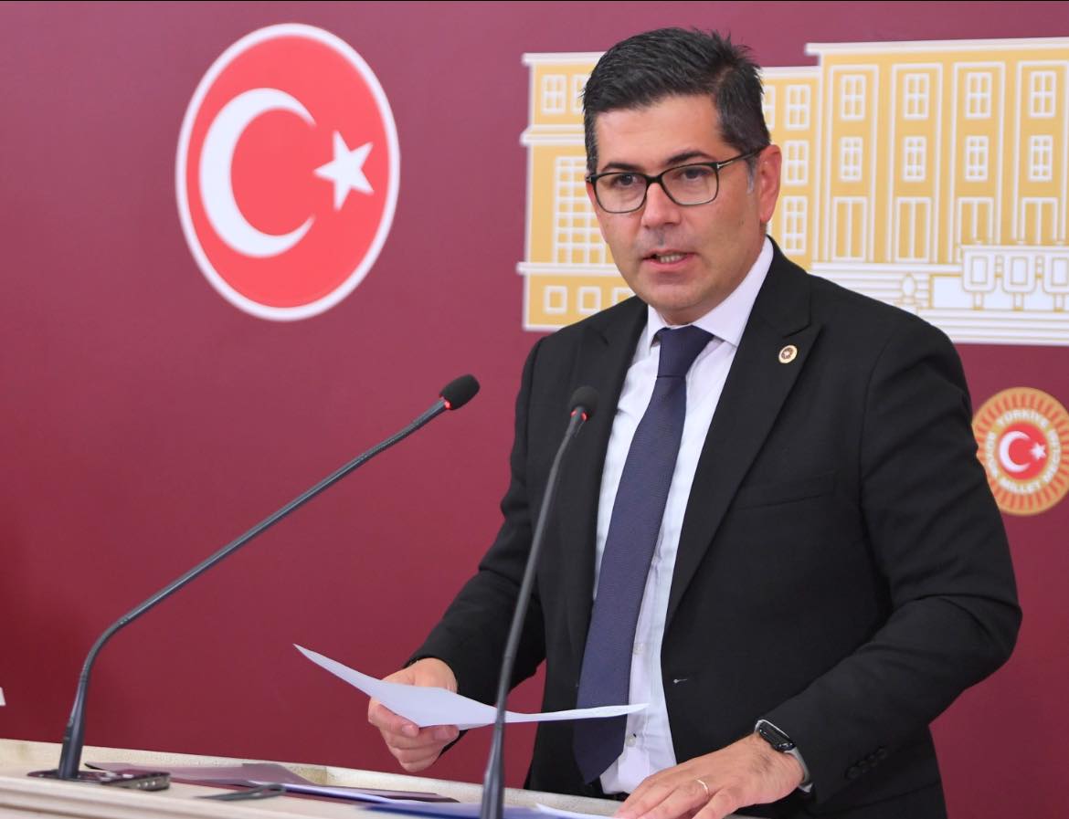 Hikmet Yalım Halıcı