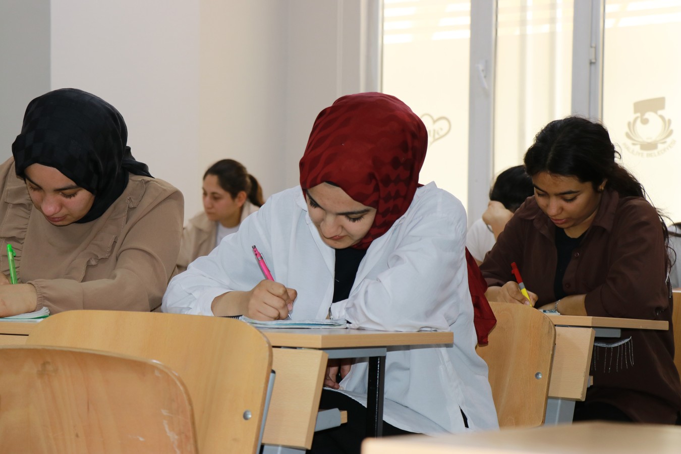 HALİLİYE BELEDİYESİ’NDEN EĞİTİME DESTEK: GENÇLERE ÜCRETSİZ DERSHANE