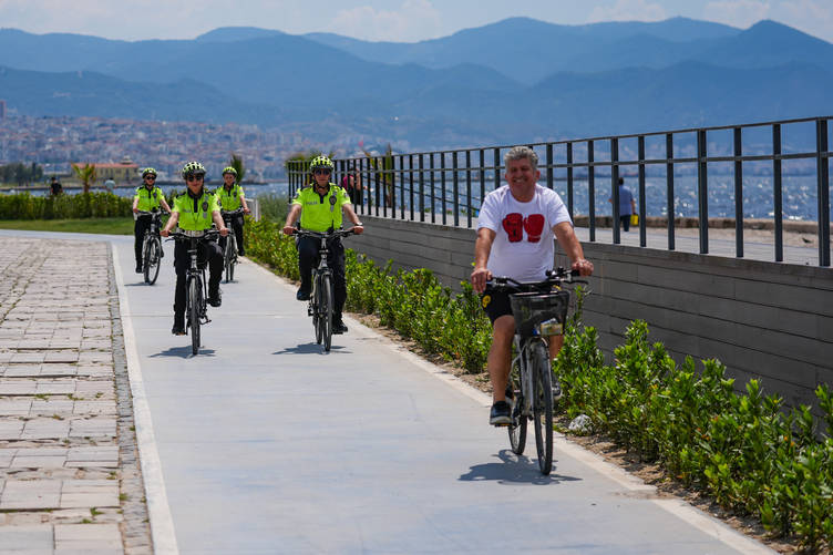 İzmir’in Deniz Manzaralı Yollarının Güvenliği “Beyaz Kırlangıçlar”a Emanet