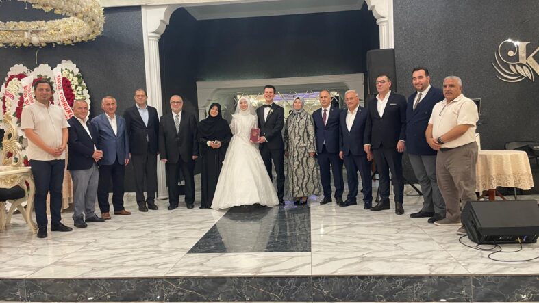 7f5c2b2e-8160-4f62-85cd-cd591e21d050