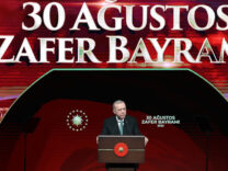 “İçinde bulunduğumuz asrı, Türkiye Yüzyılı yapana kadar durmadan, dinlenmeden çalışacağız”