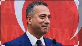 Siyasette Ne Edep Kalmış, Ne De Ahlak