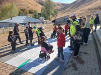 Muş’ta Jandarma Ekiplerinden Öğrencilere Trafik Eğitimi Verildi