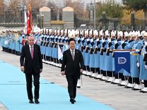 2025-11-24-GuneyKore-01-Karsilama