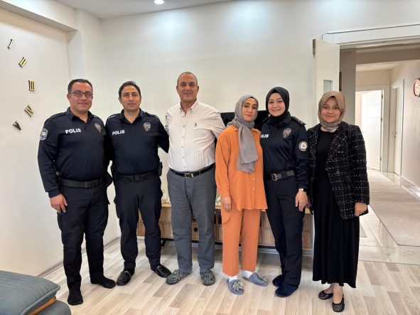 c50d7926-cf8e-4c70-9d91-a578b0cb5b52