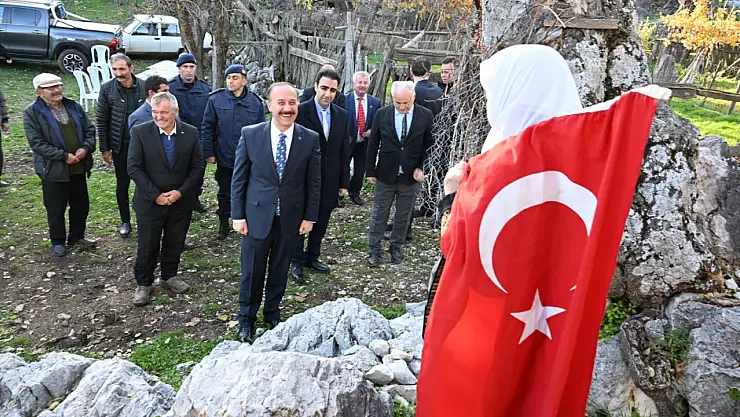 20251211-vali-abdullah-erin-koy-ziyaretleriyle-ispartada-saha-odakli-yonetim-durusunu-guclendiriyor--45cb5a27b138d8cc8cc2