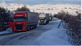Ardahan’da TIR Kazası: Posof–Türkgözü Uluslararası Yolu Kapandı
