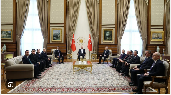 Cumhurbaşkanı Erdoğan, Özbekistan Heyetini Külliye’de Kabul Etti