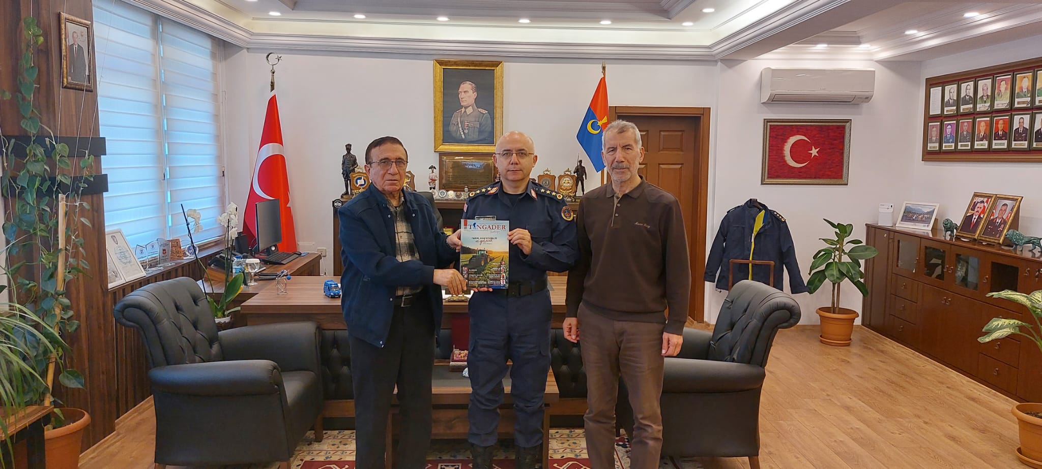 ALBAY DR. YUNUS EMRE KARAMANOĞLU: SANAL KUMAR UYUŞTURUCUDAN DAHA TEHLİKELİ