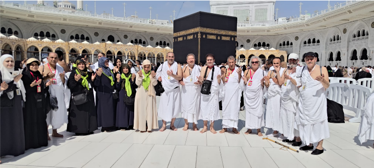 Kâbe’nin Gölgesinde 17 Gün: Gidişi Heyecan, Dönüşü Hüzün