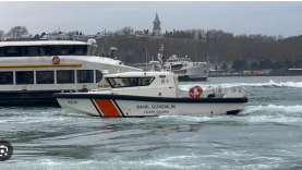 Karaköy Açıklarında Deniz Kazası: Tekne Alabora Oldu, Denize Düşen Kişi Kurtarıldı