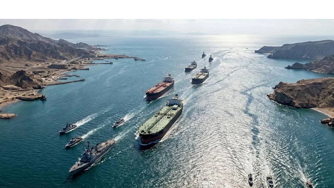 Hürmüz Krizi Sona Eriyor: İran Boğazı Yeniden Açtı